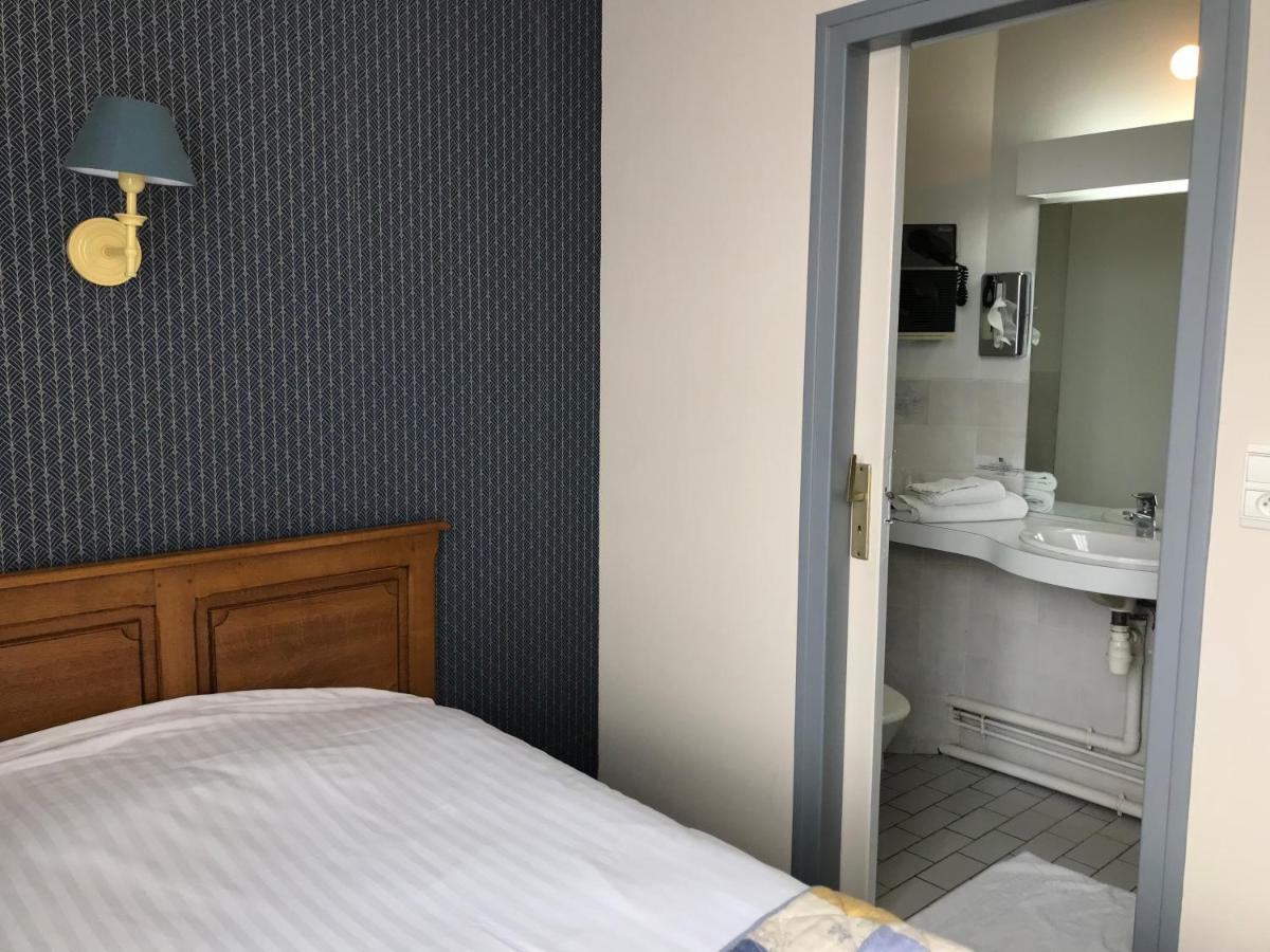 Logis La Villa Des Houx Aumale Екстериор снимка