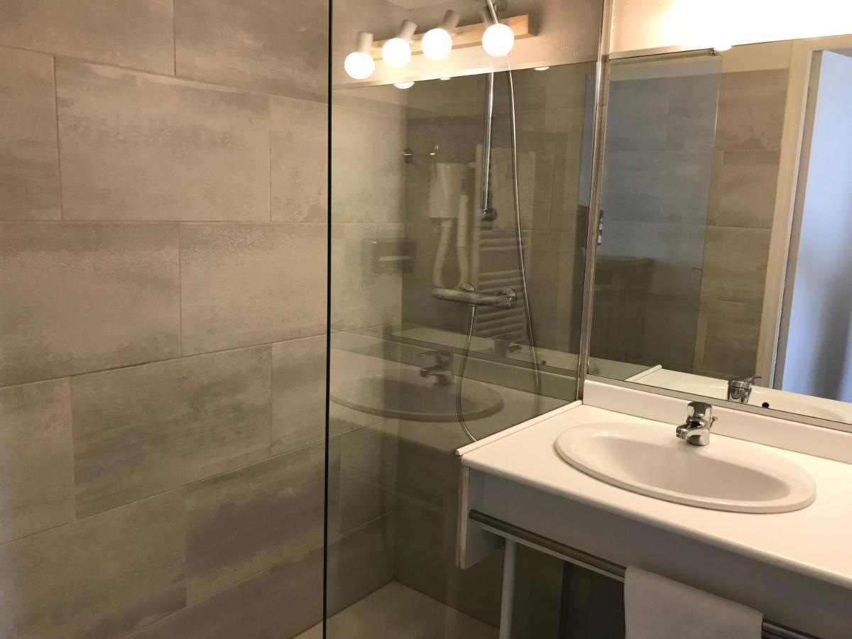 Logis La Villa Des Houx Aumale Екстериор снимка