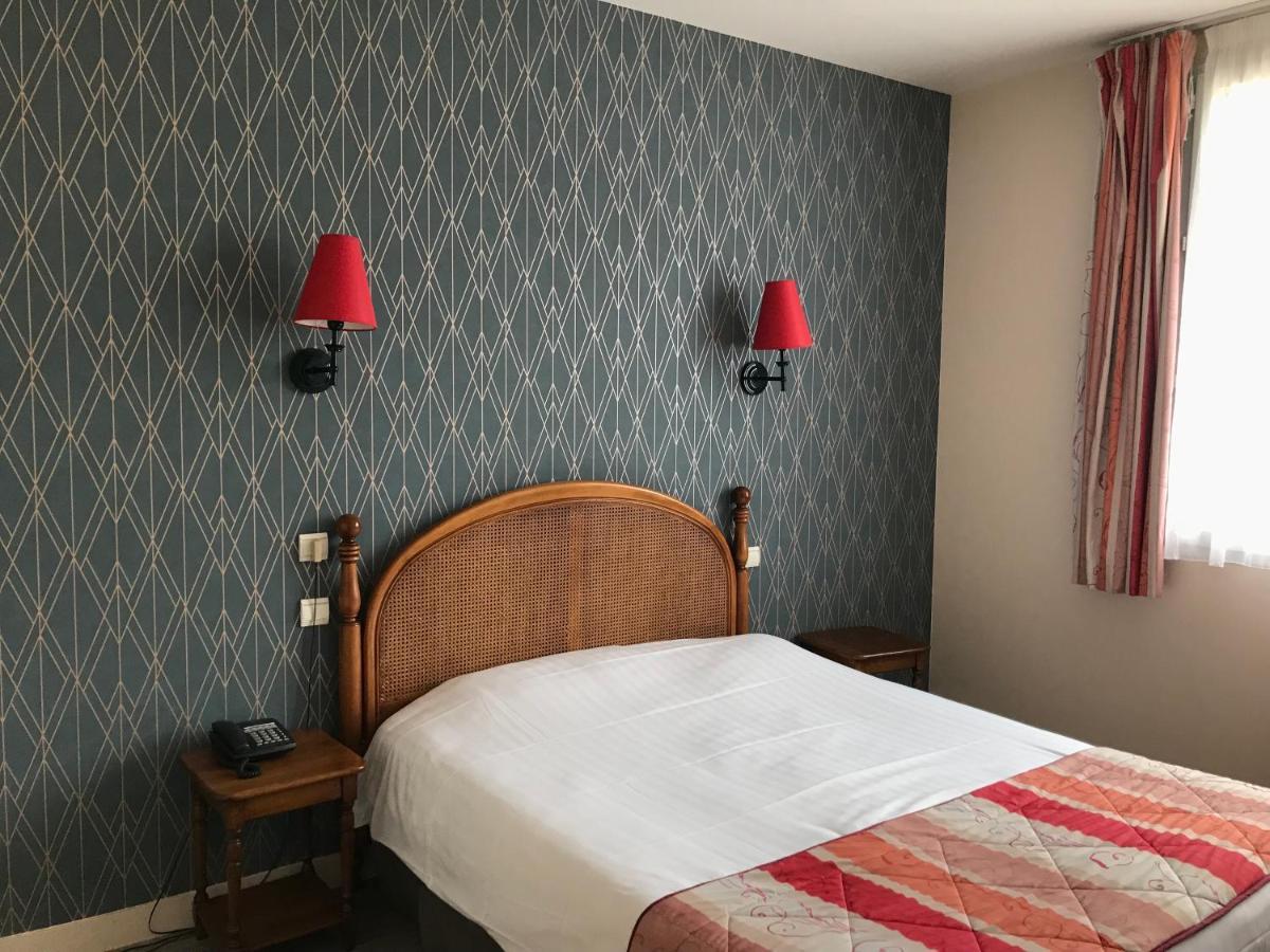 Logis La Villa Des Houx Aumale Екстериор снимка